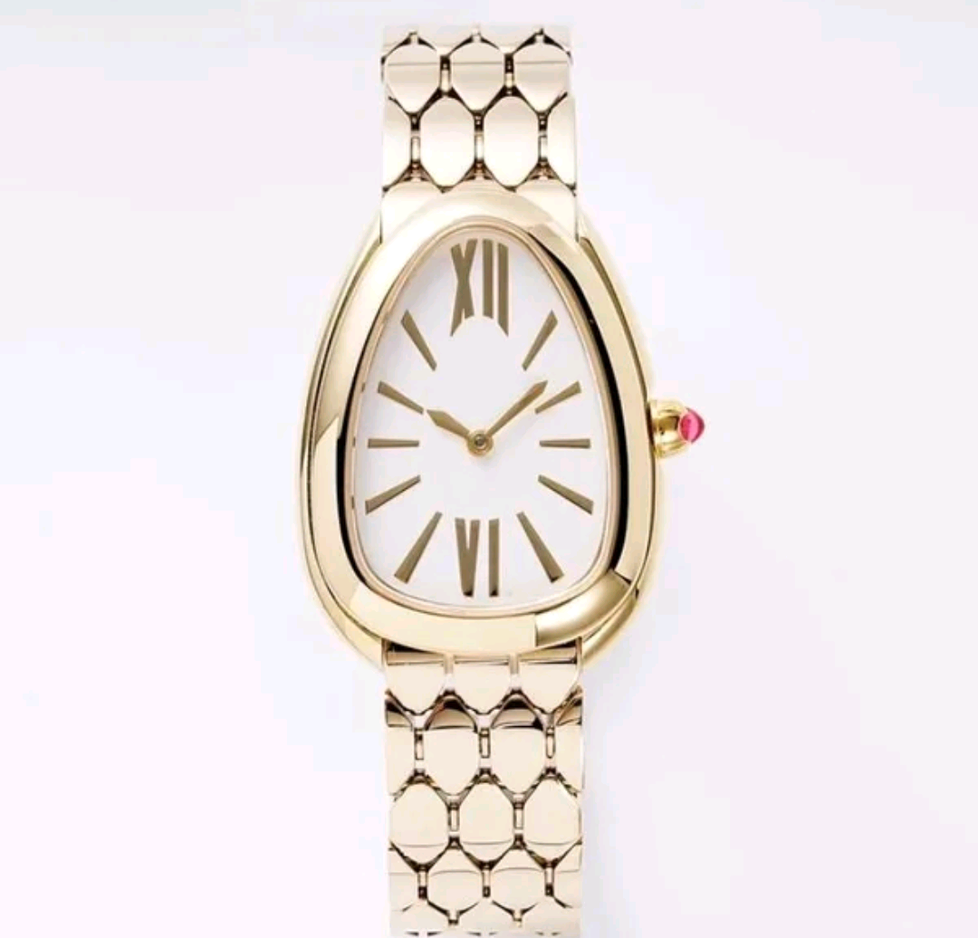 Gold Cartier Inspired 💥