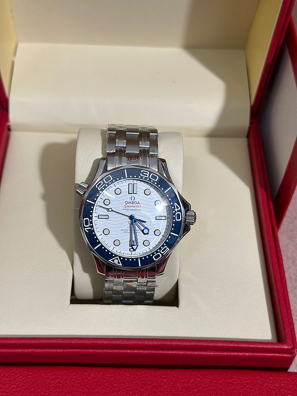 Silver Omega Inspired - White Dial - The Fake Watch Company 💥